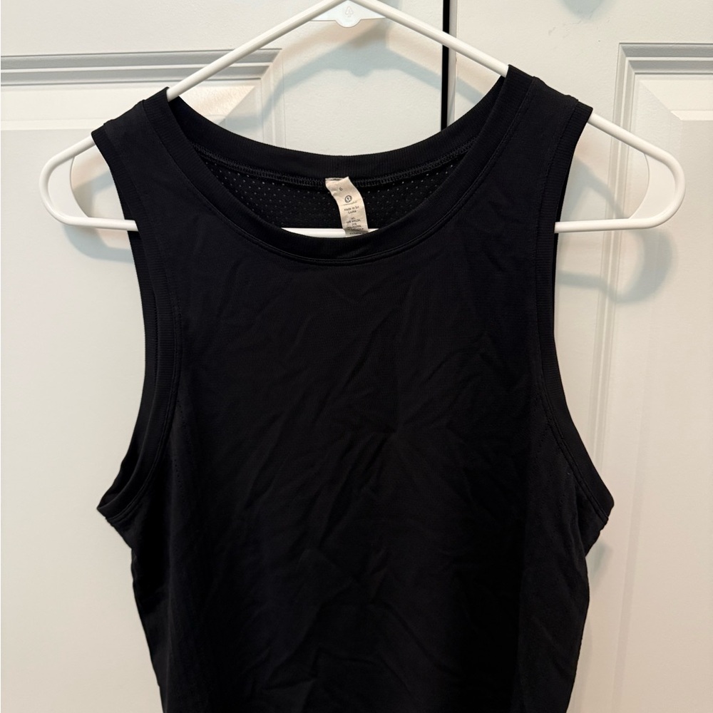 Women’s Lululemon Black Tank